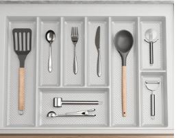 Cutlery tray to suit 700mm drawer