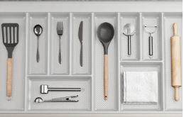 Cutlery tray to suit 900mm drawer